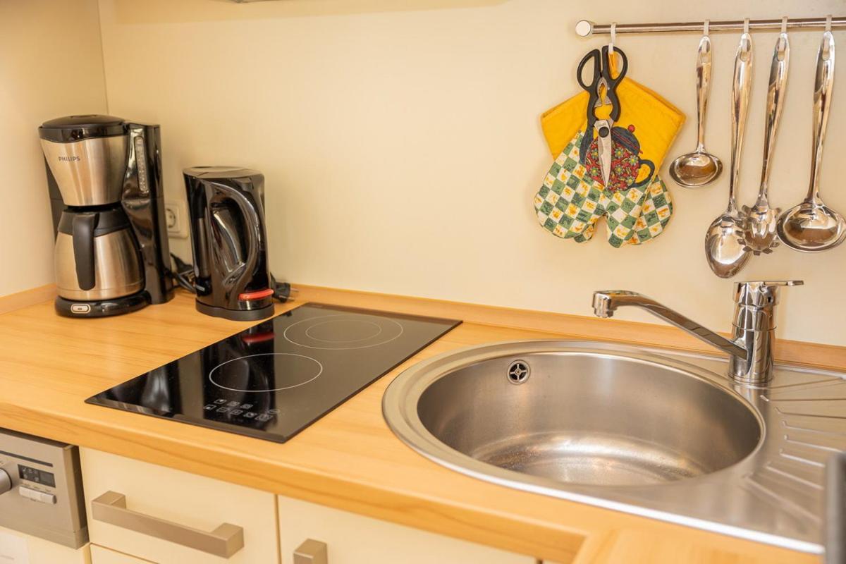 Studio 2 Im Eg Haus Stranddistel, Geschmackvoll Eingerichtete Ferienwohnung Fur 2 Personen In ツィングシュト エクステリア 写真